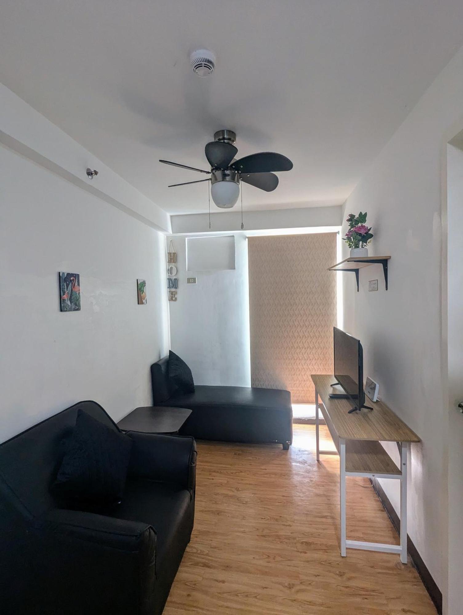 Reicondotel Arezzo Davao City Стая снимка